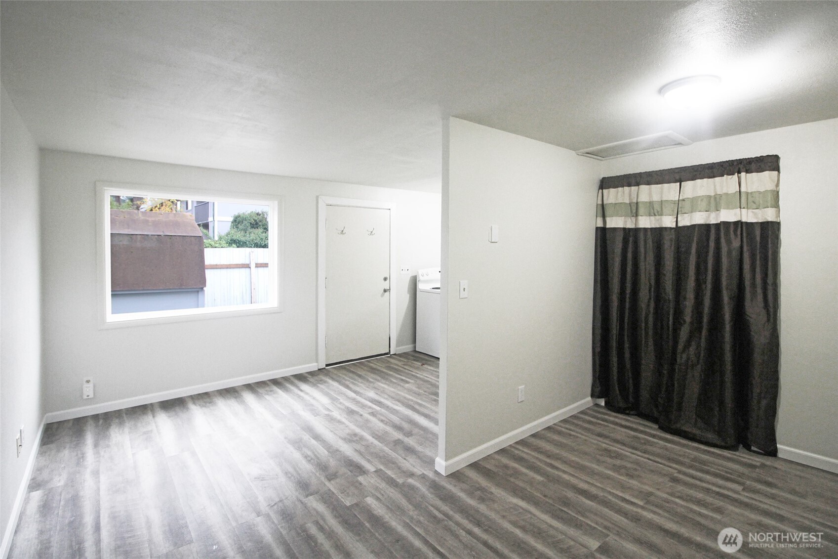 3119 Bridgeport Way W, University Place, WA 98466