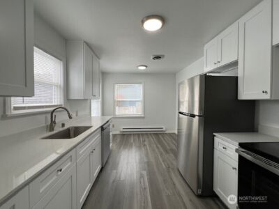 3119 Bridgeport Way W, University Place, WA 98466 - Photo 7