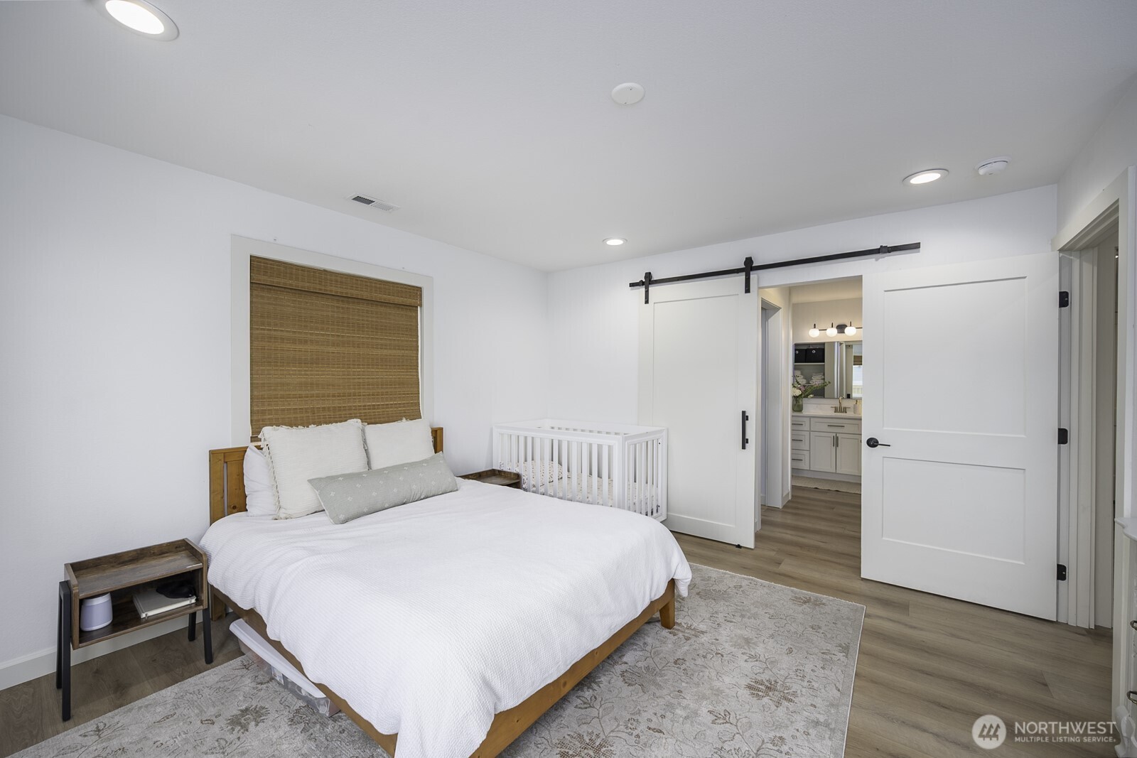 1038 W Lakeside Drive , Moses Lake, WA 98837