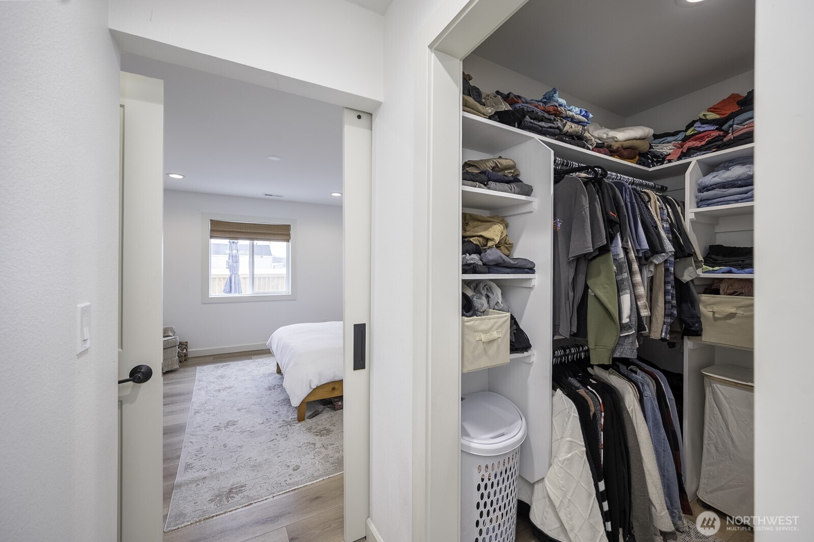 1038 W Lakeside Drive , Moses Lake, WA 98837