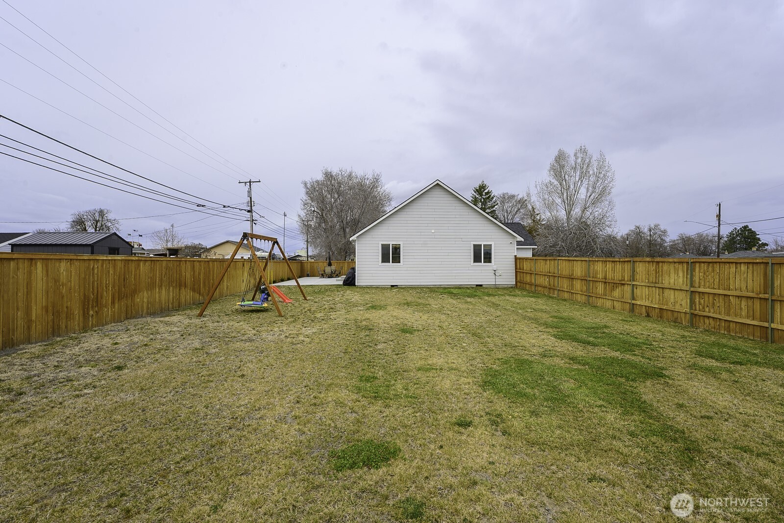 1038 W Lakeside Drive , Moses Lake, WA 98837