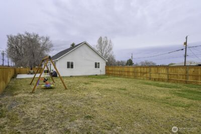 1038 W Lakeside Drive , Moses Lake, WA 98837 - Photo 35