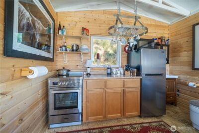 1478 Lodge Pole Rd Road , Chelan, WA 98816 - Photo 14