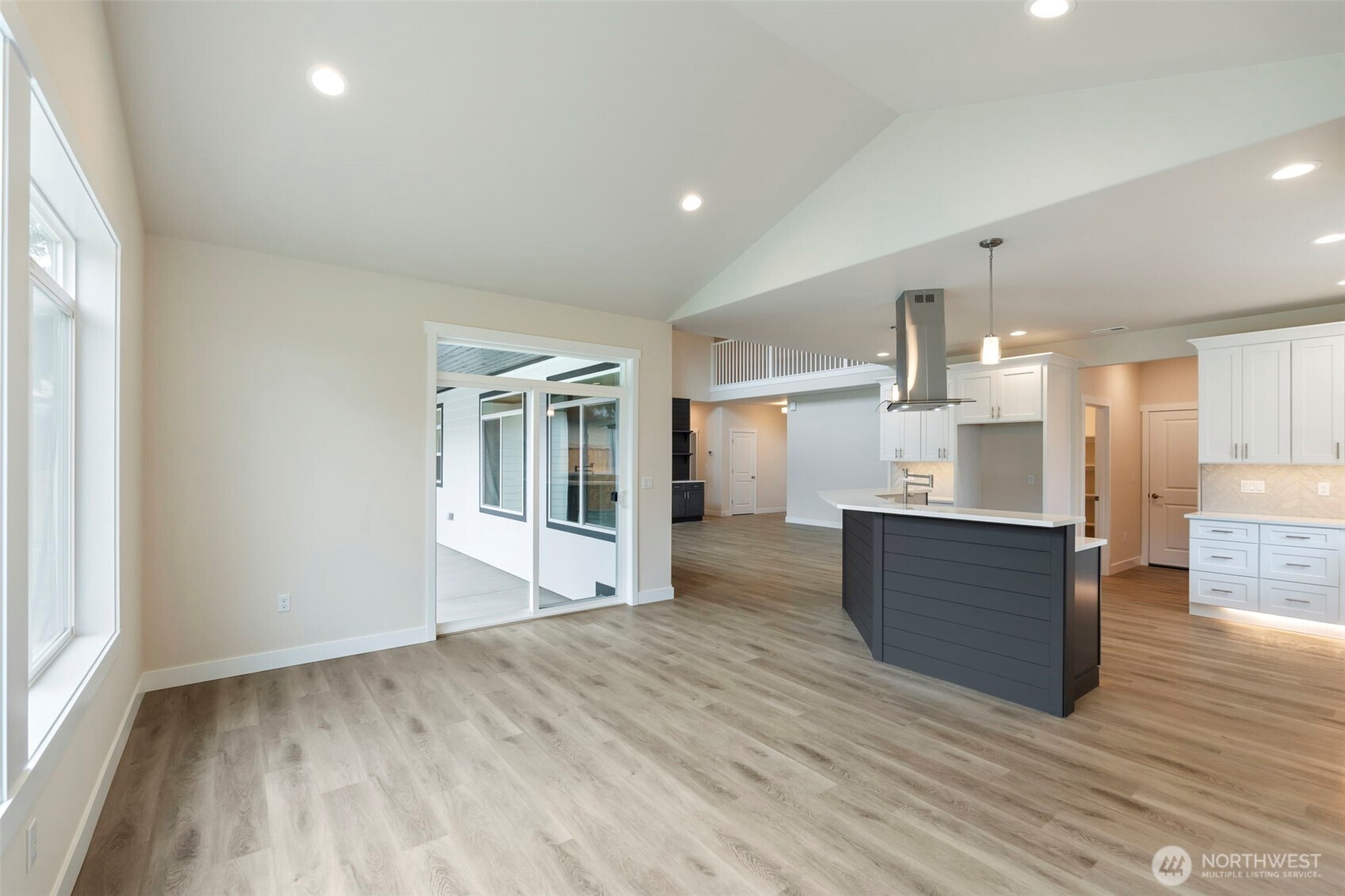 841 Barbara Lane #SW, Centralia, WA 98531