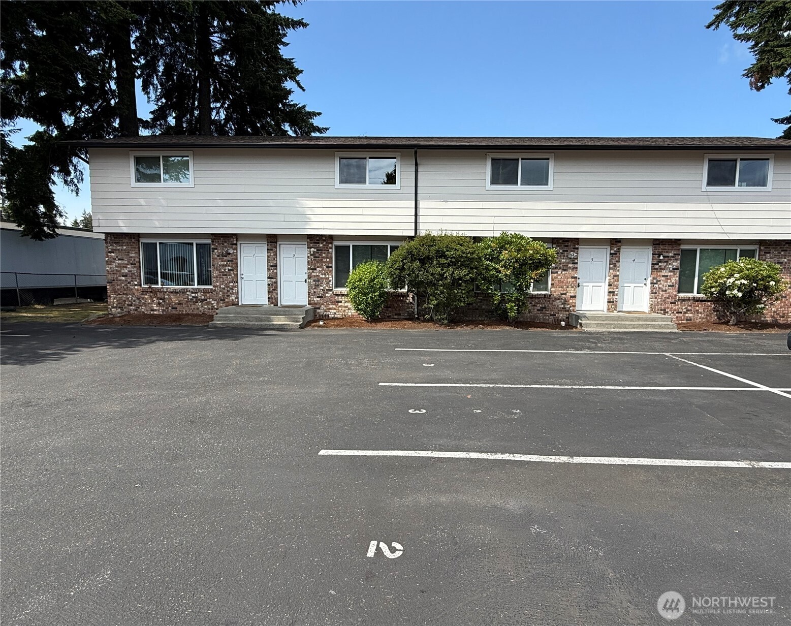 1017 Ttereve Drive #3, Everett, WA 98203