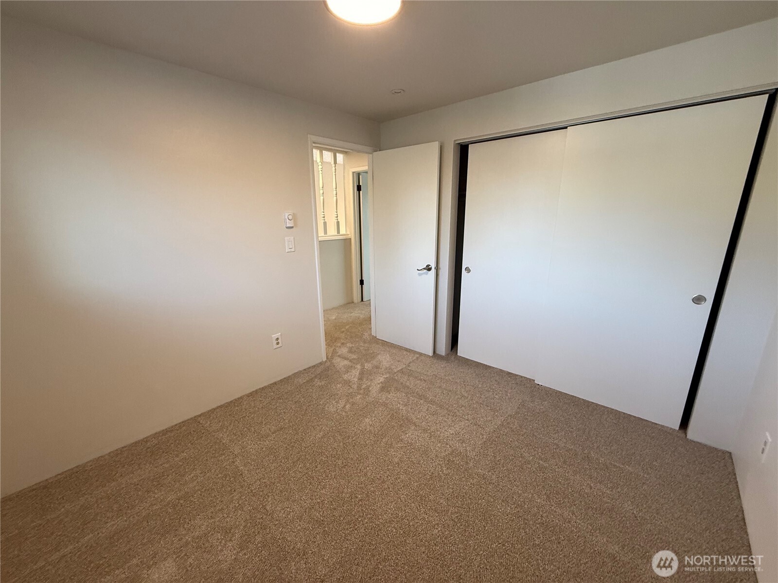 1017 Ttereve Drive #3, Everett, WA 98203