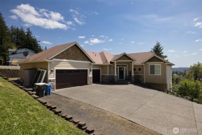 1895 SE Maple Drive , Chehalis, WA 98532