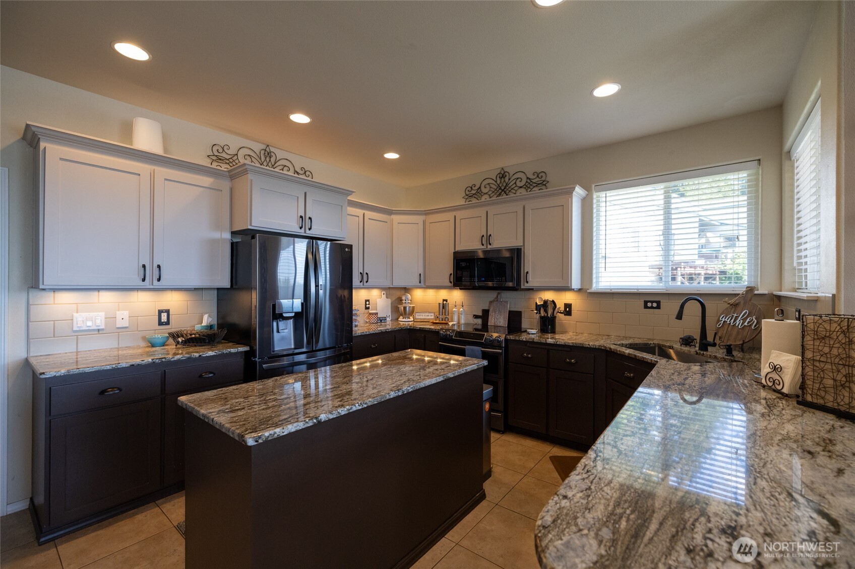 1895 SE Maple Drive , Chehalis, WA 98532