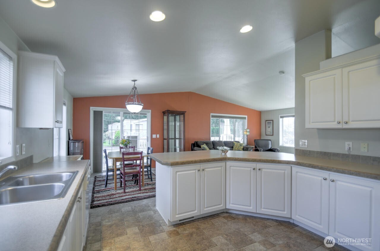 7300 NE 32nd Avenue #2, Olympia, WA 98516