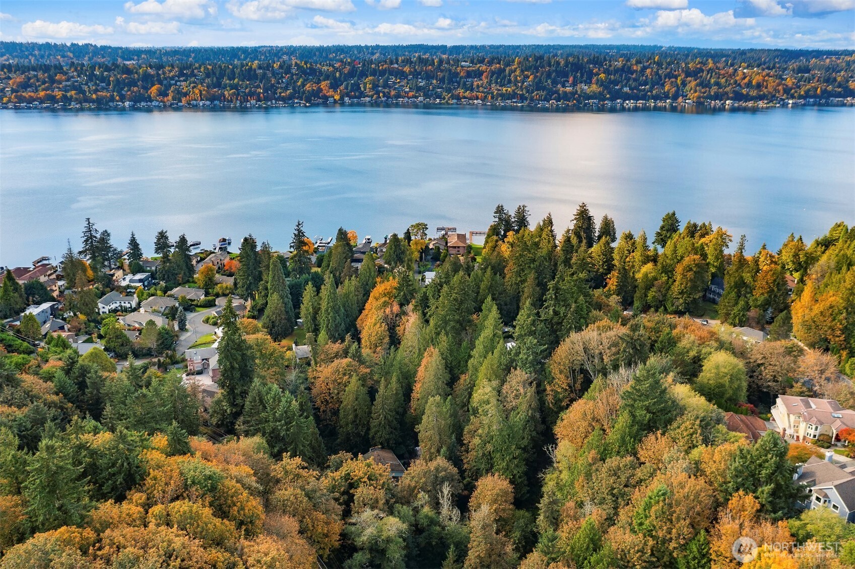 13515 62nd Avenue NE, Kirkland, WA 98034