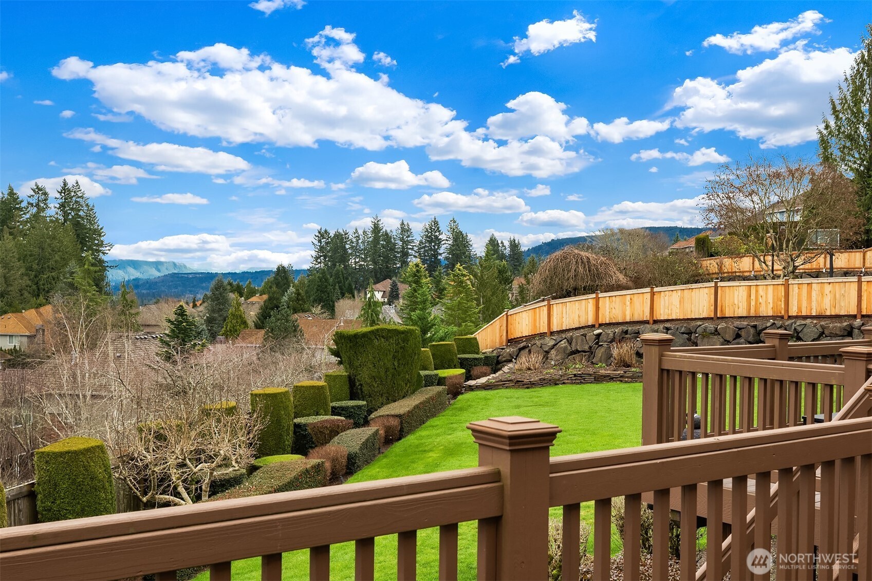 2146 277th Avenue SE, Sammamish, WA 98075