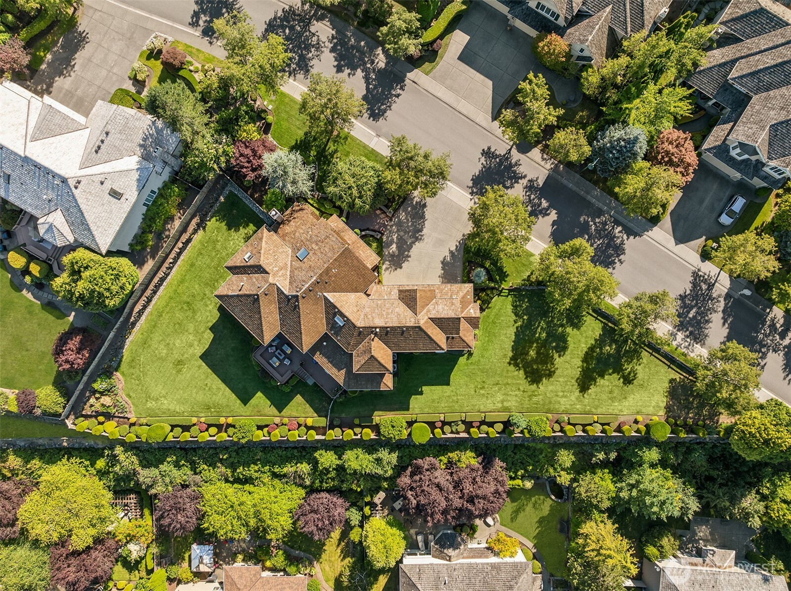 2146 277th Avenue SE, Sammamish, WA 98075