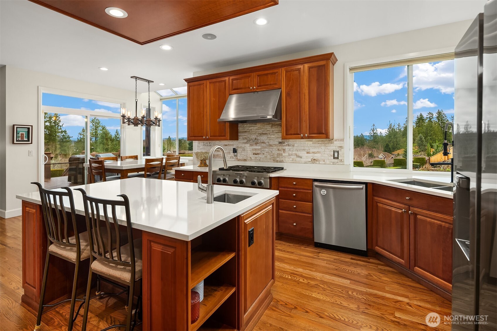 2146 277th Avenue SE, Sammamish, WA 98075