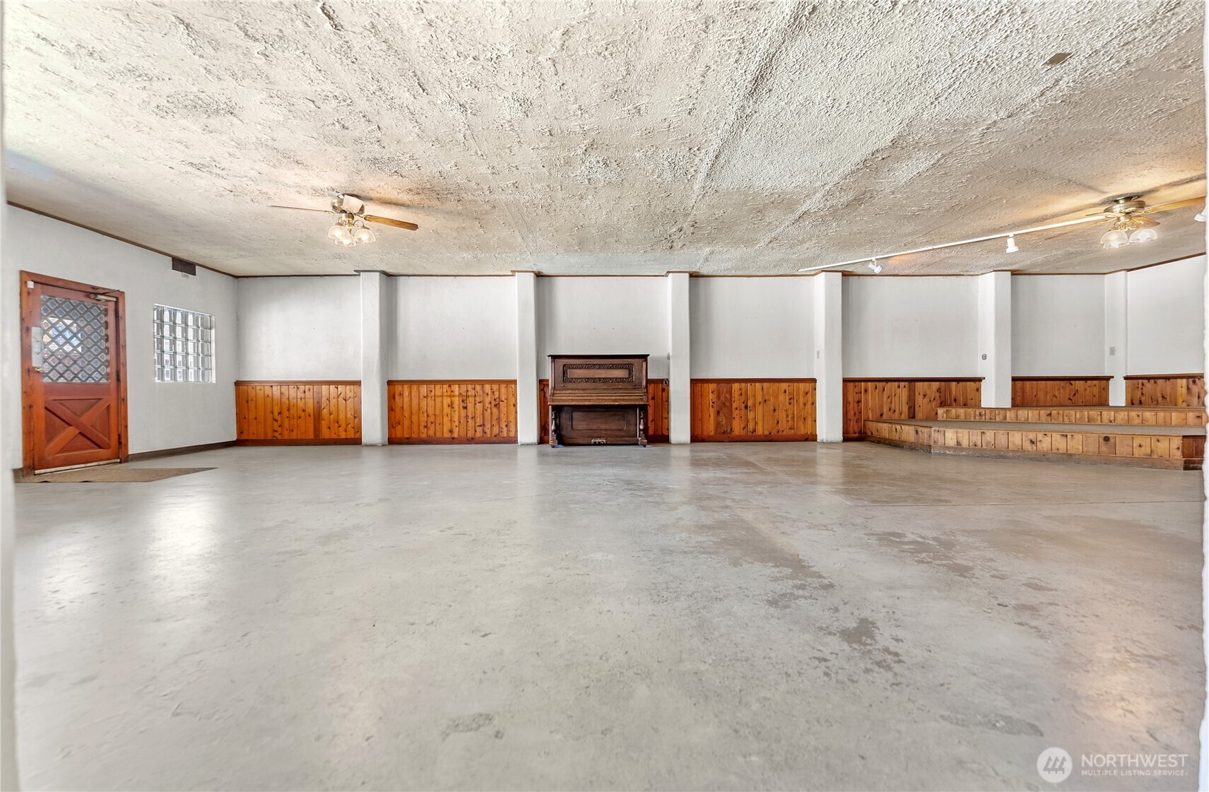 110 Glover Street , Twisp, WA 98856