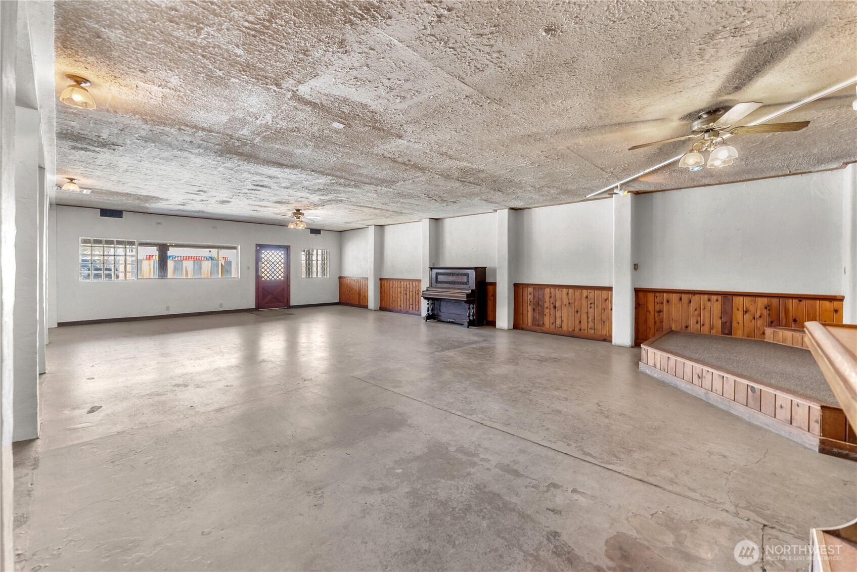 110 Glover Street , Twisp, WA 98856