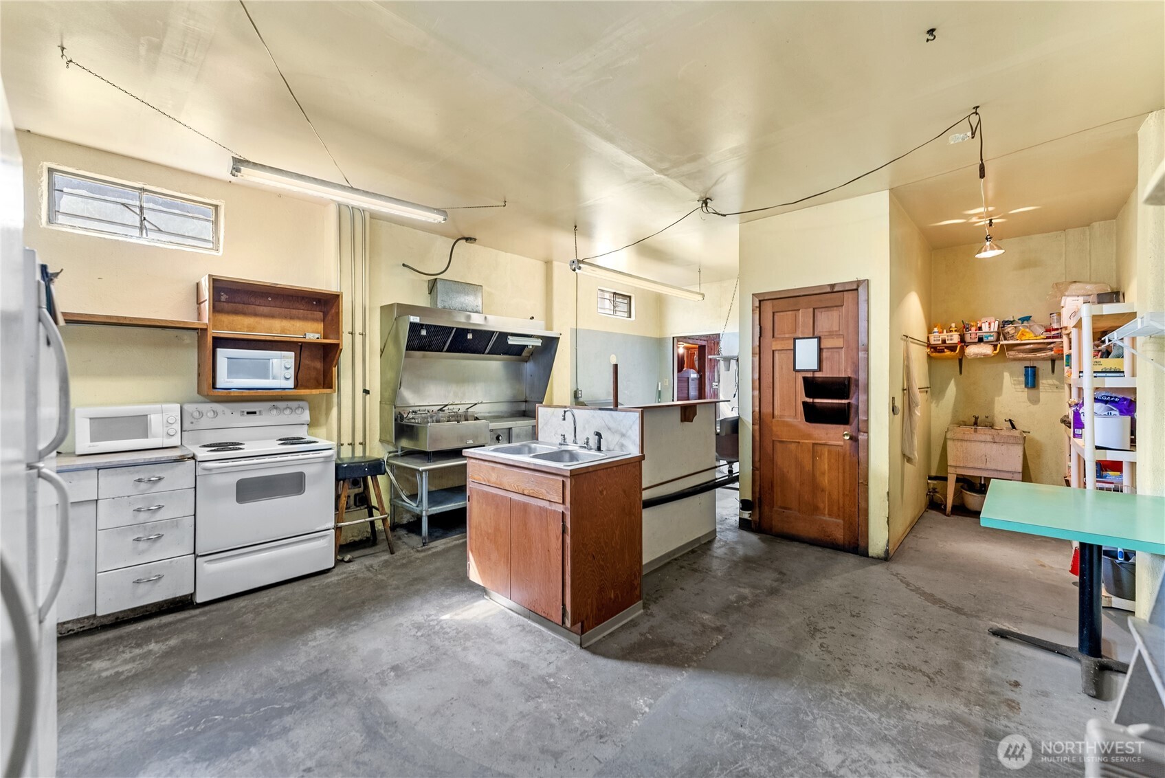 110 Glover Street , Twisp, WA 98856