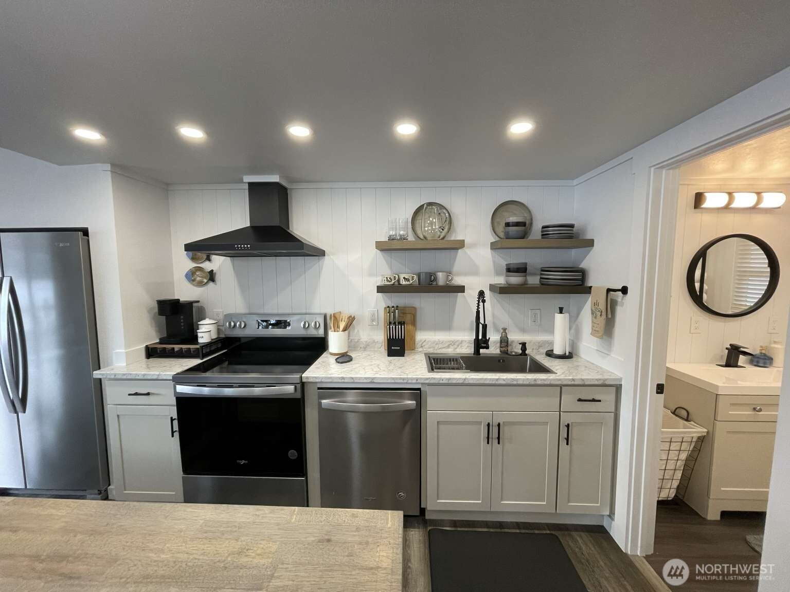 2319 SW Lake Roesiger Road , Snohomish, WA 98290
