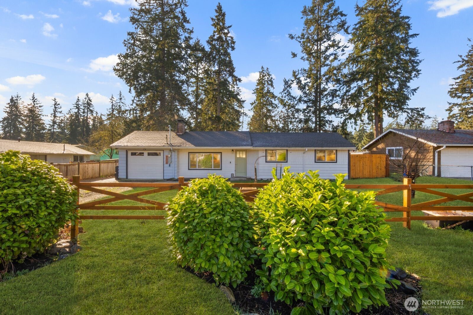 9808 Lawndale Avenue SW, Lakewood, WA 98498