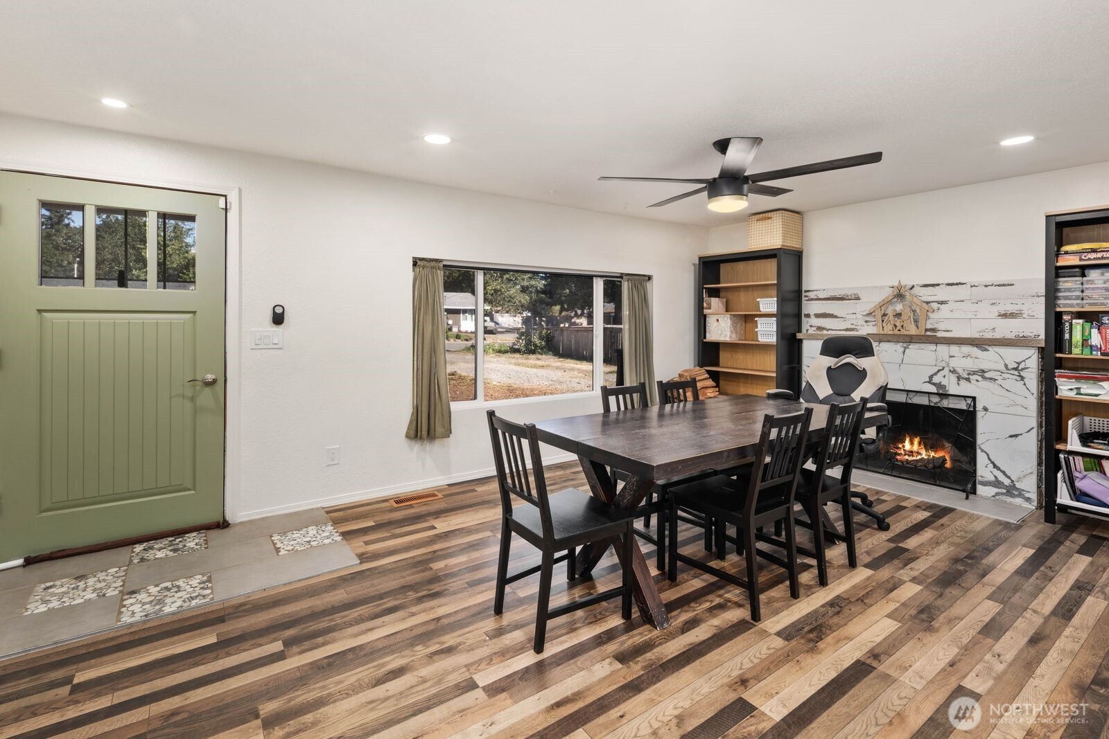 9808 Lawndale Avenue SW, Lakewood, WA 98498