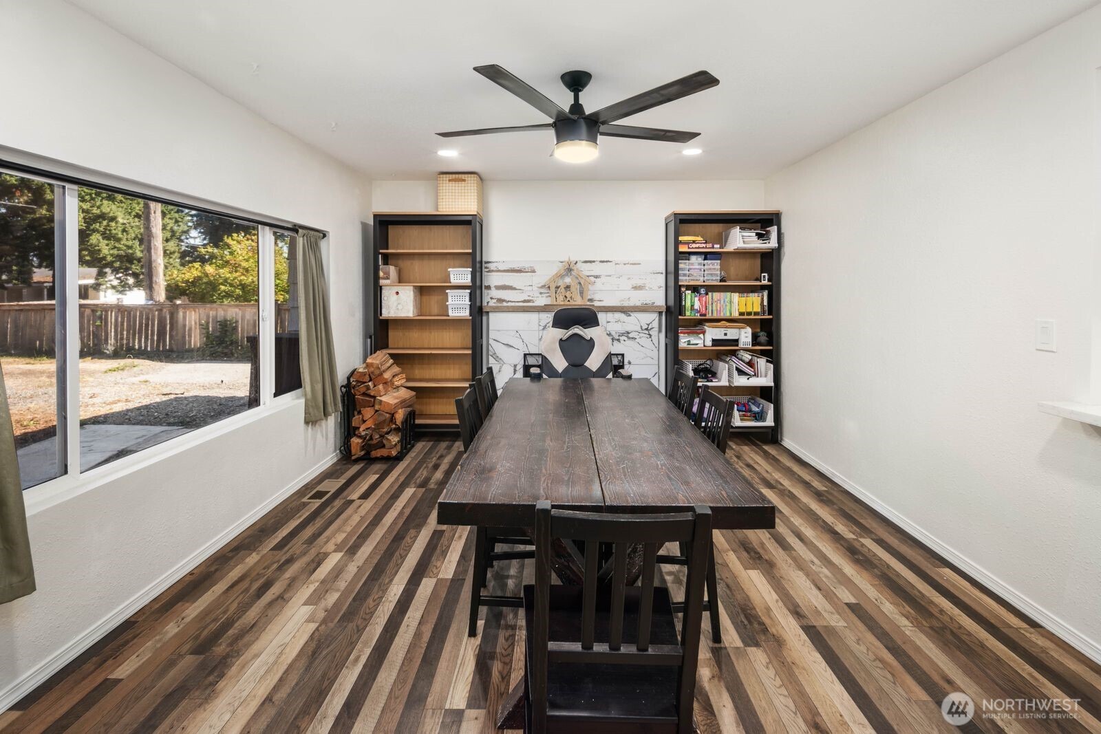 9808 Lawndale Avenue SW, Lakewood, WA 98498