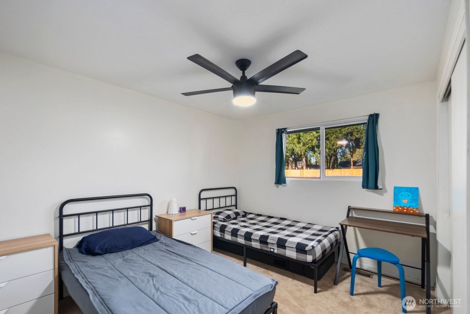 9808 Lawndale Avenue SW, Lakewood, WA 98498