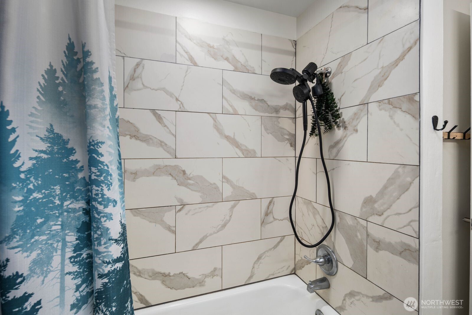 9808 Lawndale Avenue SW, Lakewood, WA 98498