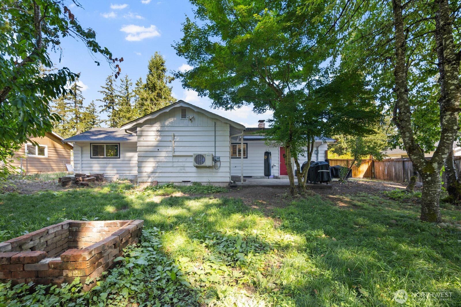 9808 Lawndale Avenue SW, Lakewood, WA 98498