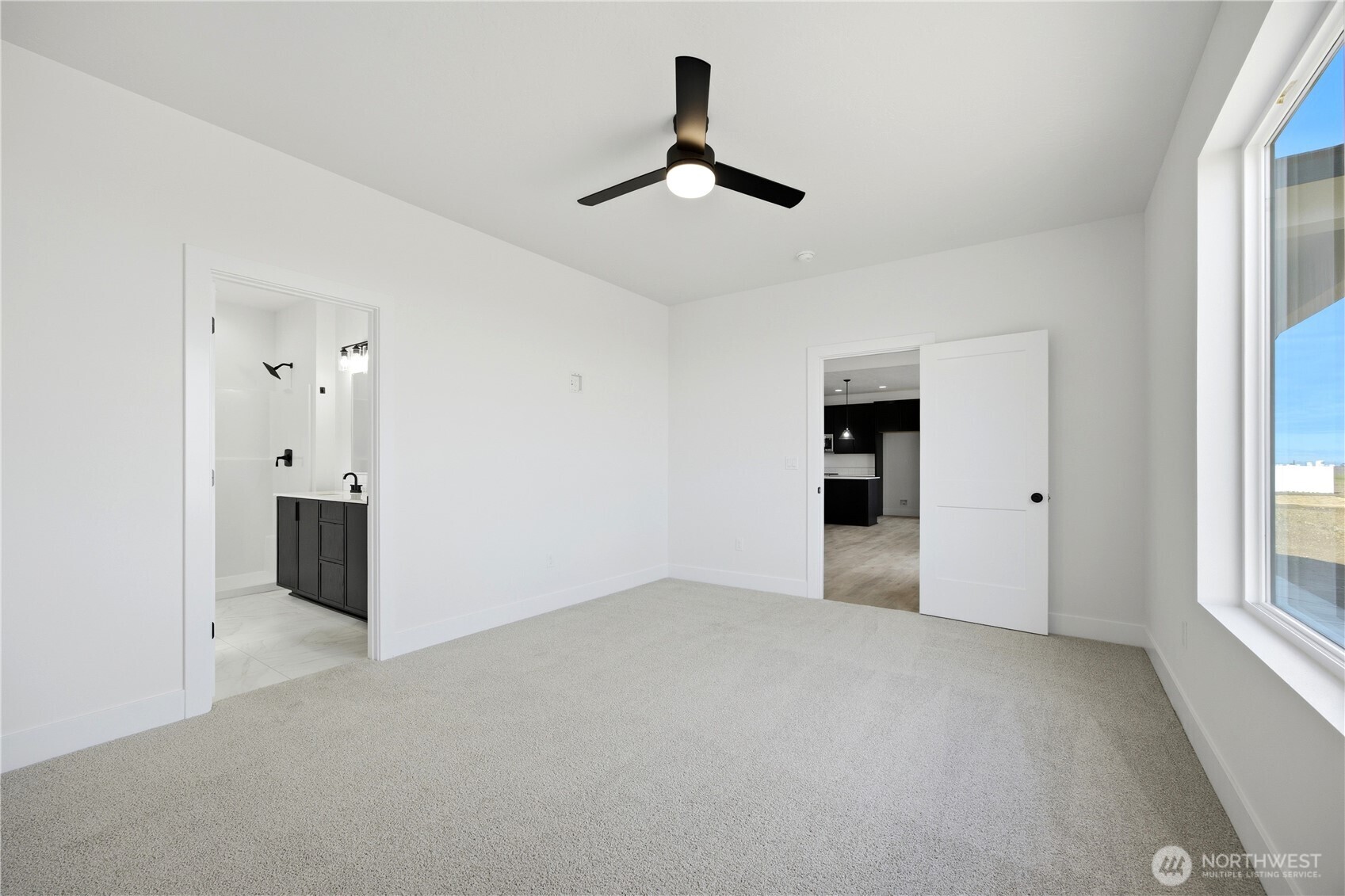 4307 W Surf Scoter Street , Moses Lake, WA 98837