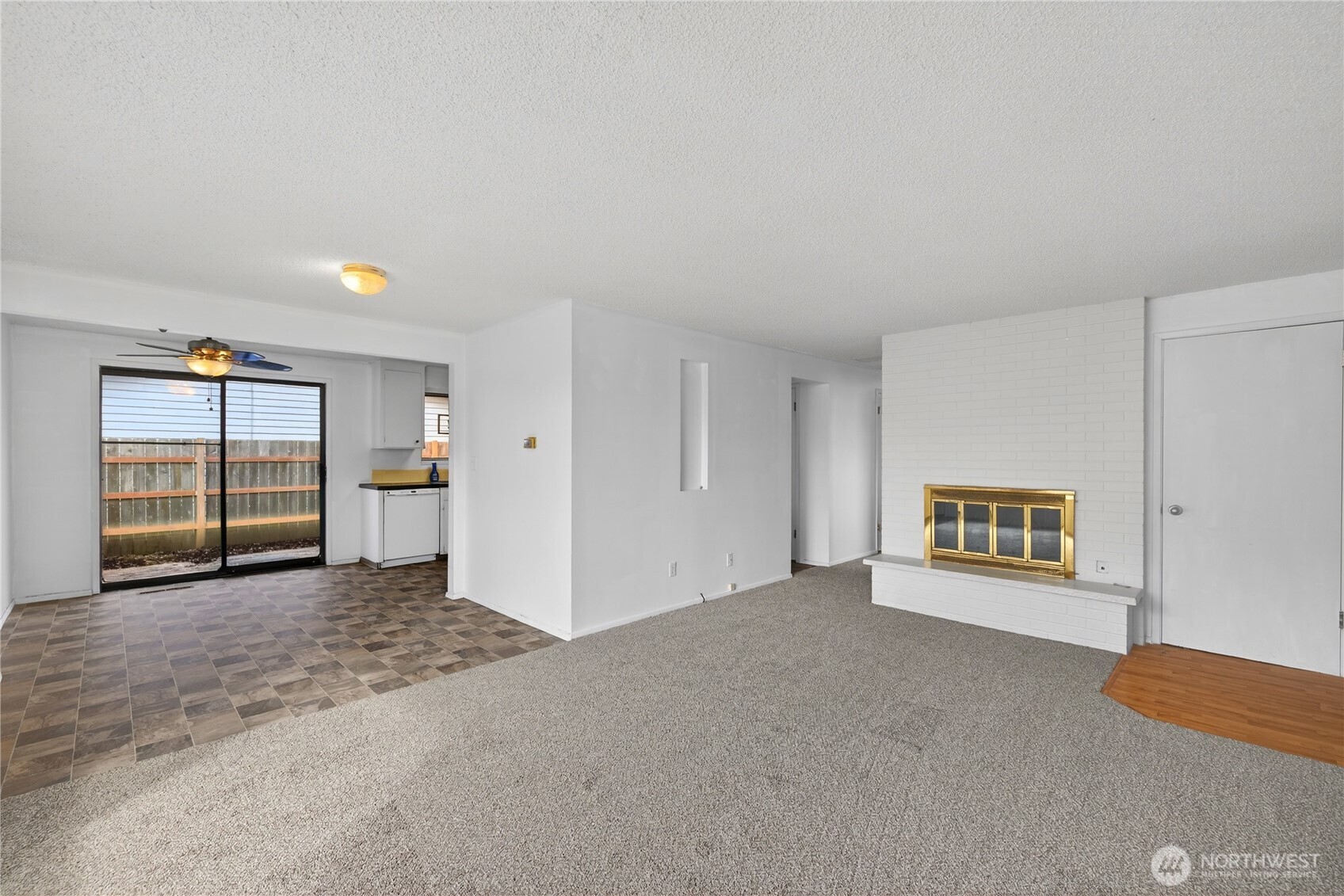 282 SW 10th Ave , Oak Harbor, WA 98277