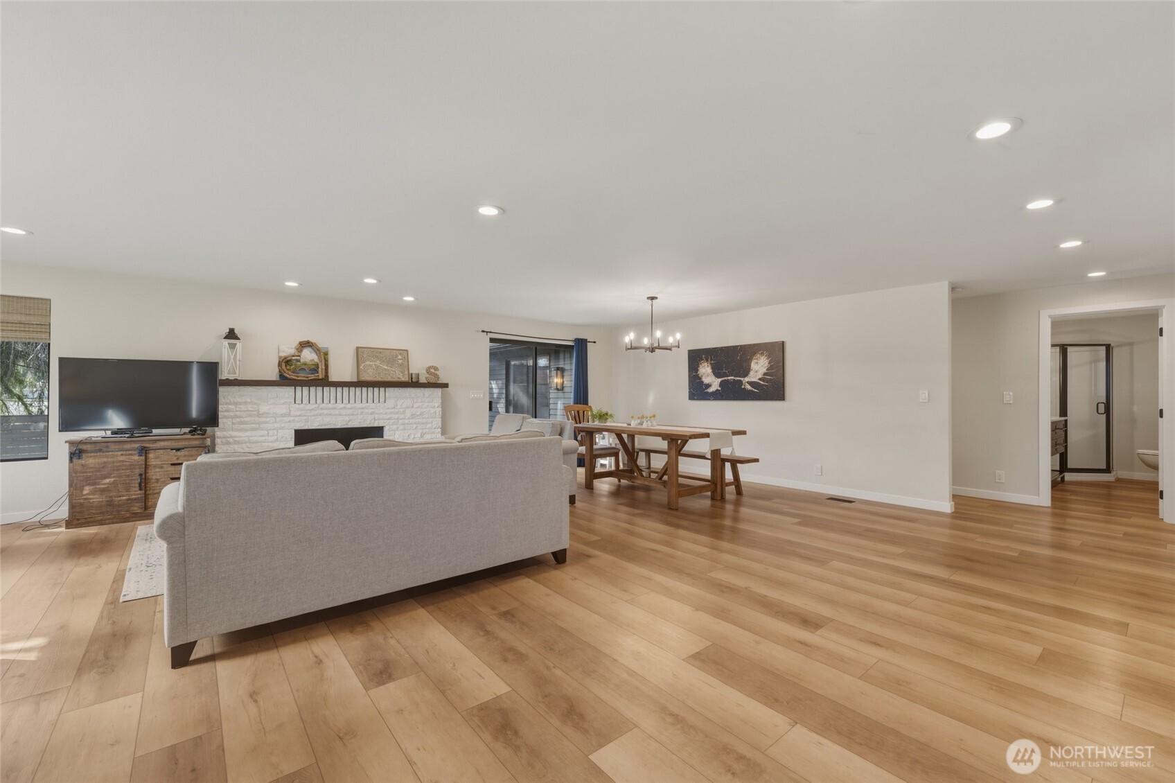 355 SE Highland Park Drive , College Place, WA 99324