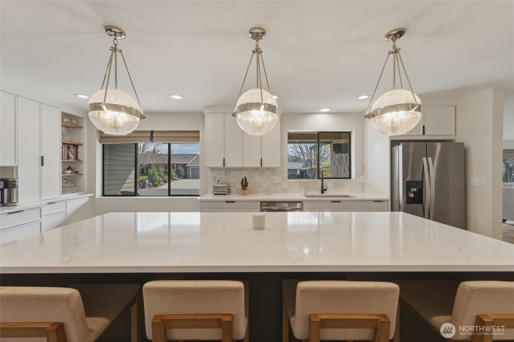 355 SE Highland Park Drive , College Place, WA 99324