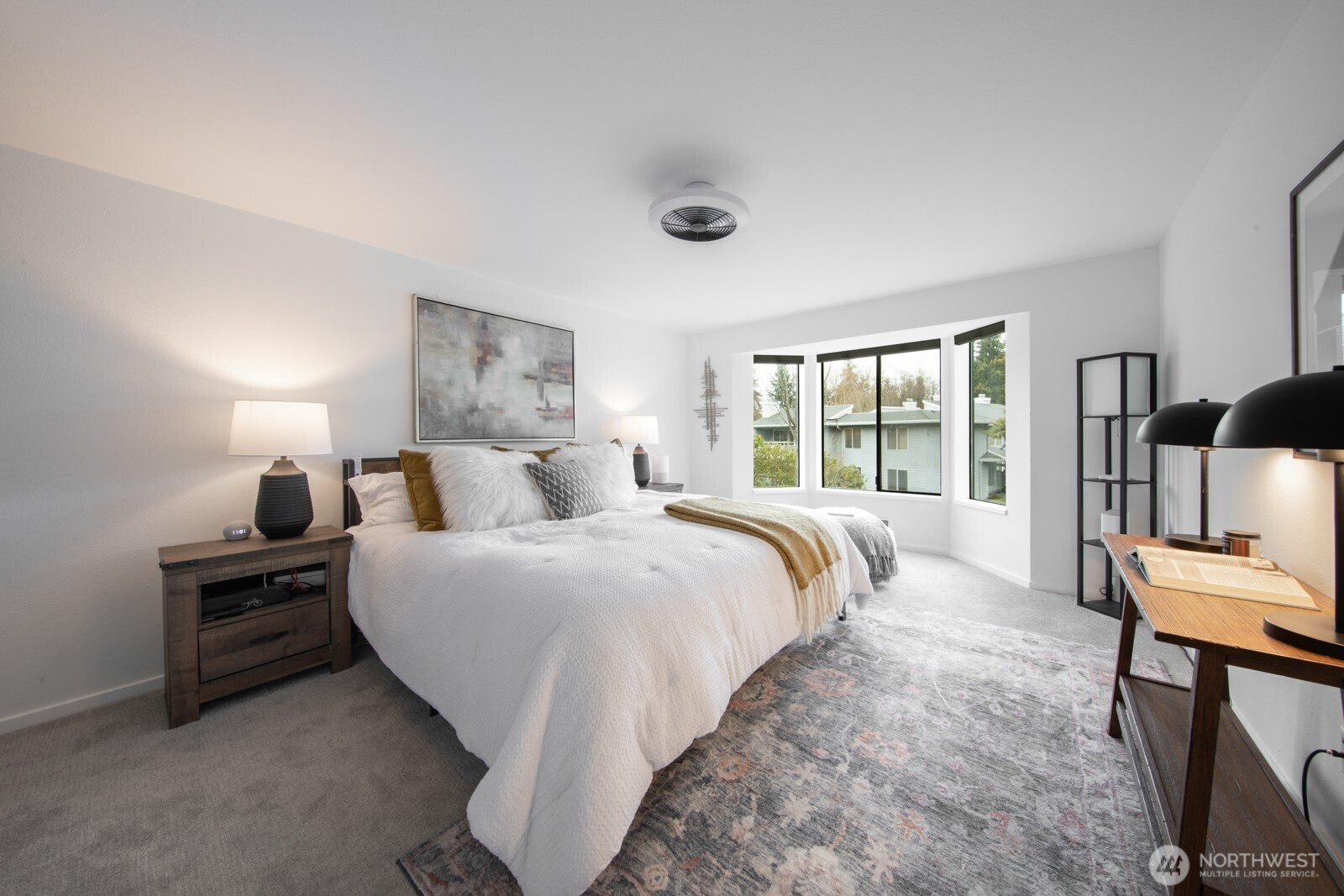 1226 6th Avenue S #A102, Edmonds, WA 98020