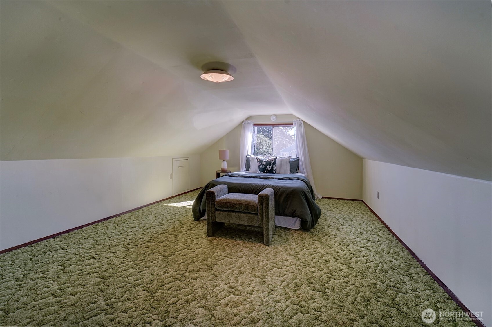 1537 Snyder Avenue , Bremerton, WA 98312