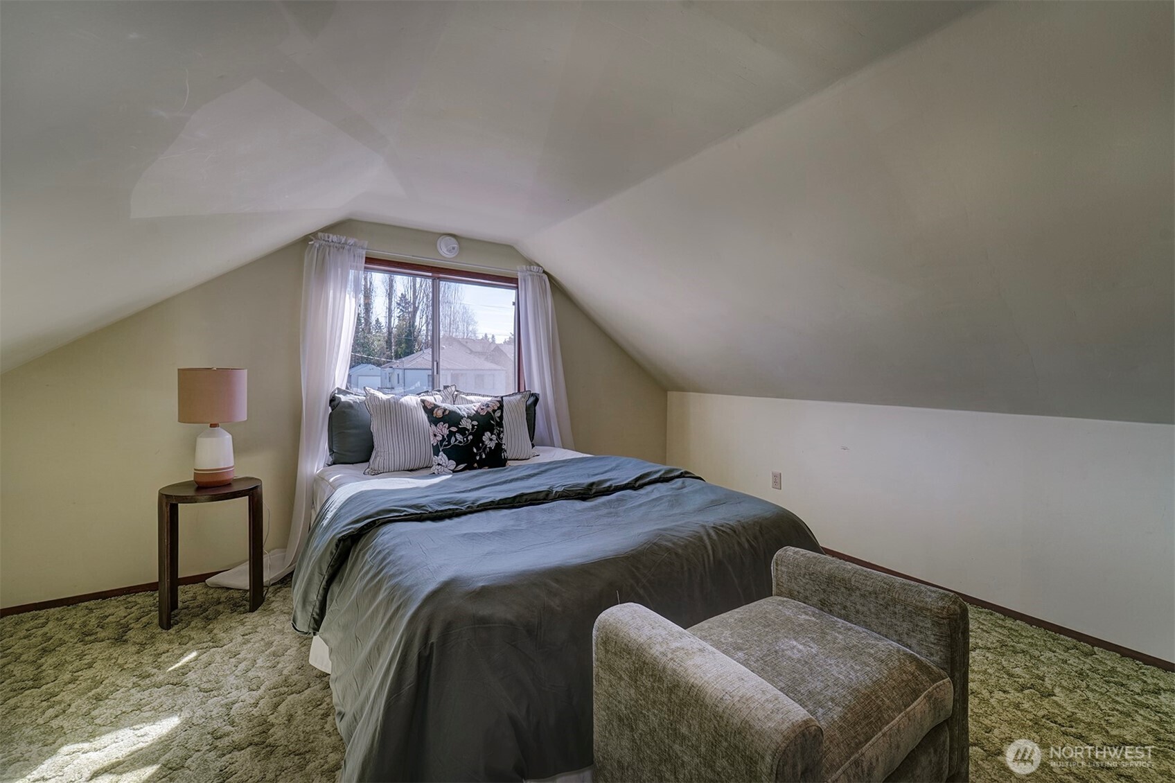 1537 Snyder Avenue , Bremerton, WA 98312