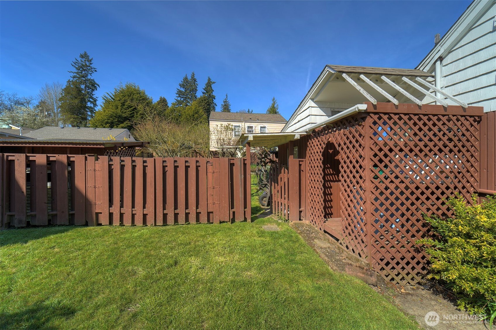 1537 Snyder Avenue , Bremerton, WA 98312