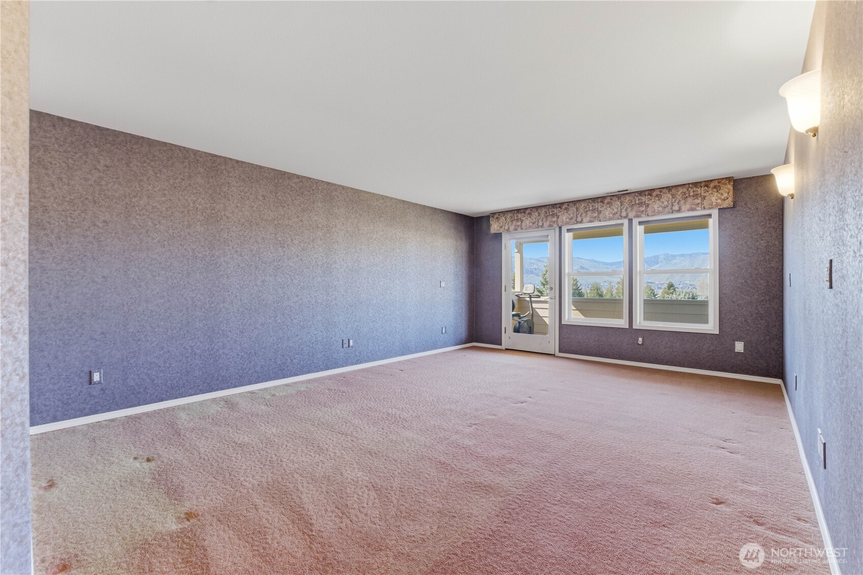 1380 Eastmont Avenue #401, East Wenatchee, WA 98802