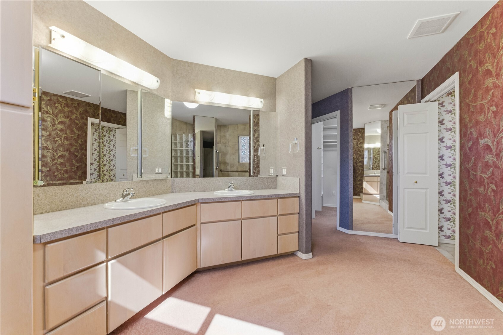 1380 Eastmont Avenue #401, East Wenatchee, WA 98802