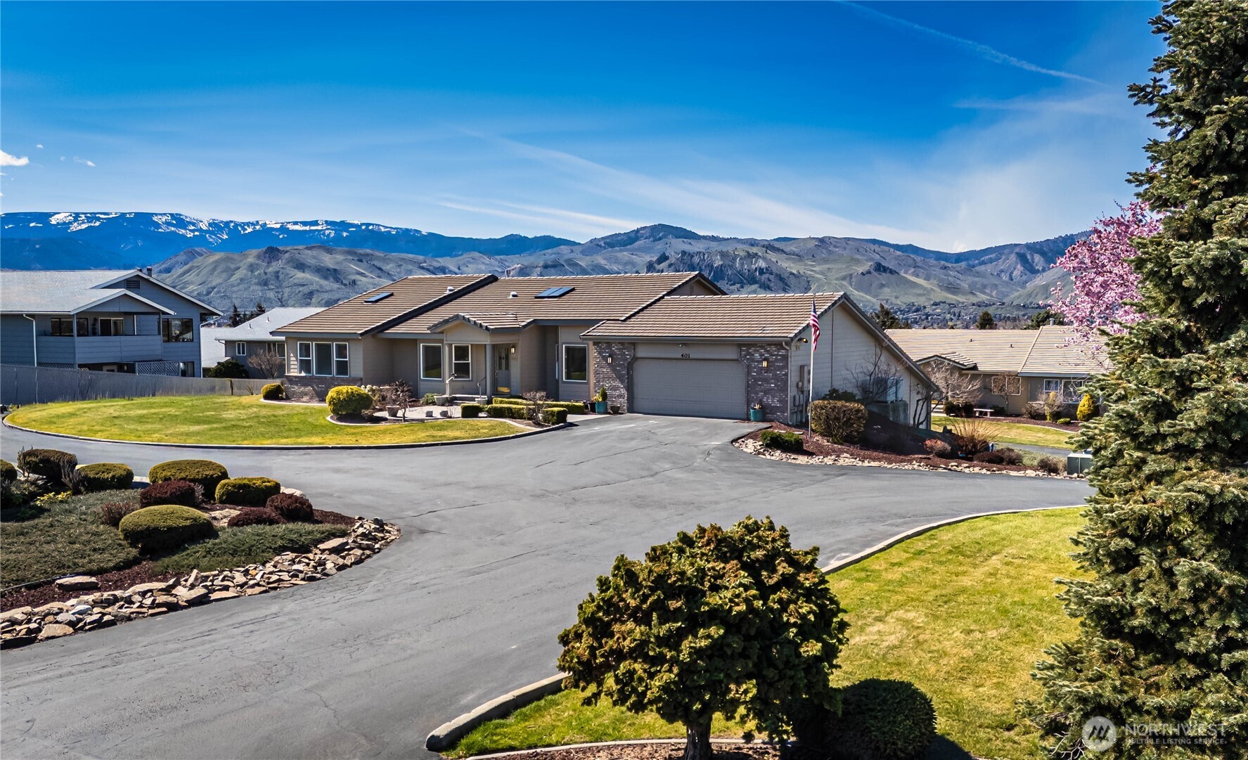 1380 Eastmont Avenue #401, East Wenatchee, WA 98802