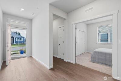 2716 S 8th Way , Ridgefield, WA 98647 - Photo 4