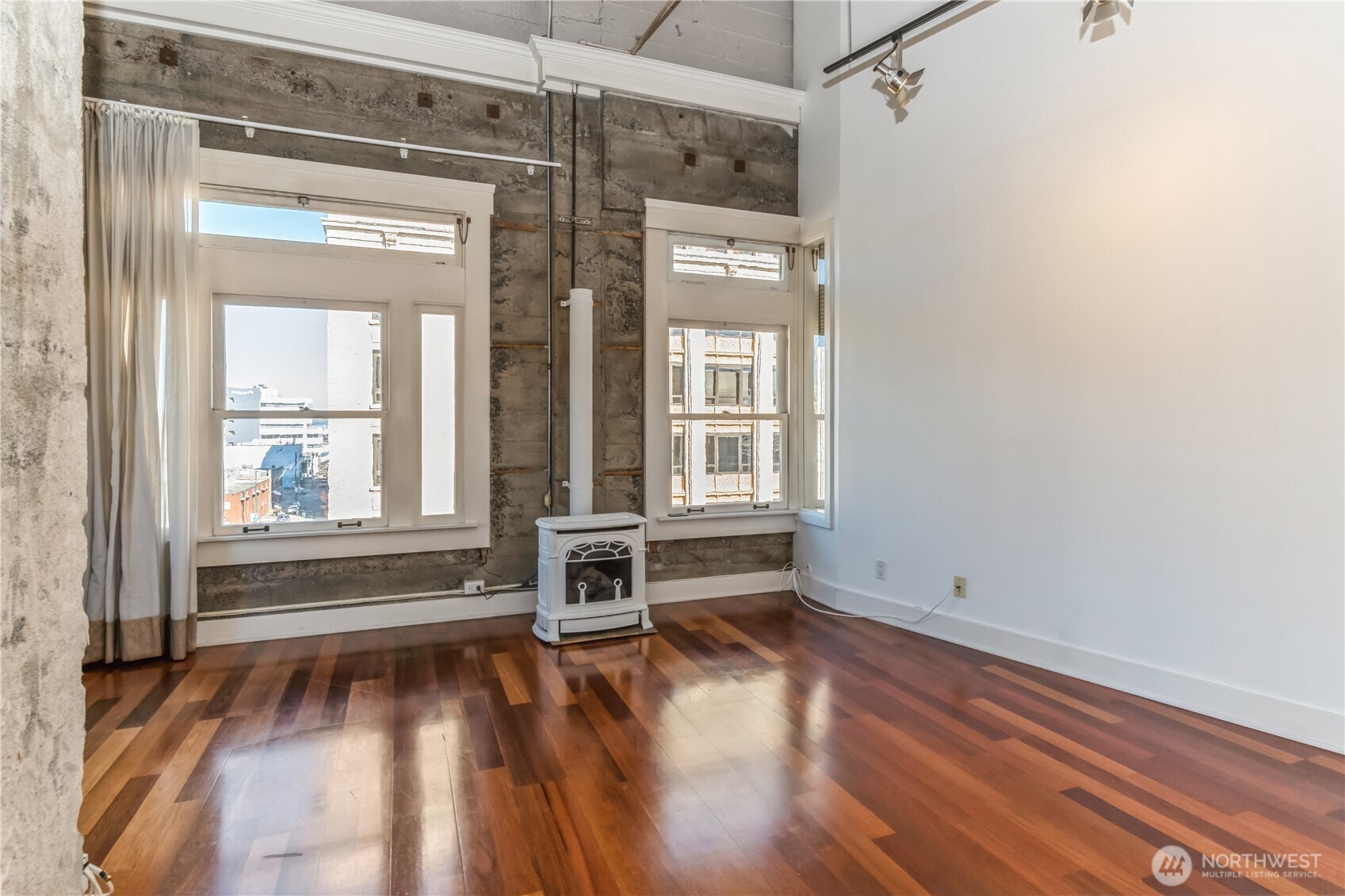 1101 A Street #801, Tacoma, WA 98402