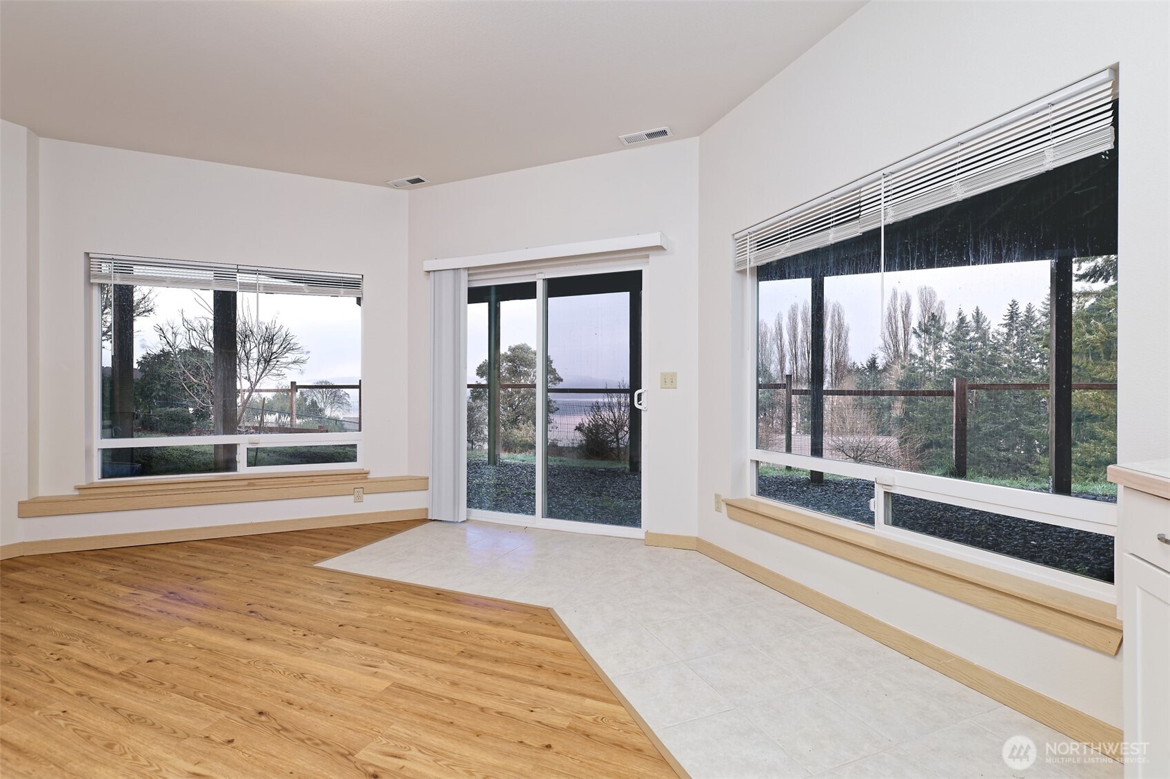 20 E Case View Place , Shelton, WA 98584