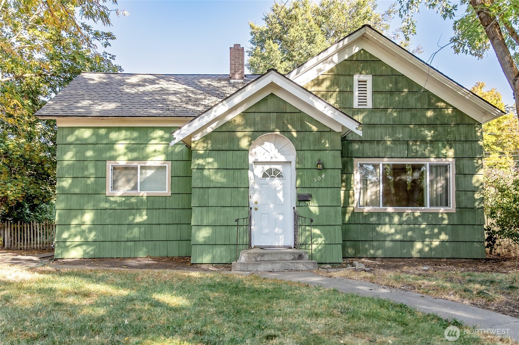 504 504.5 N Sampson Street #1 & 2, Ellensburg, WA 98926