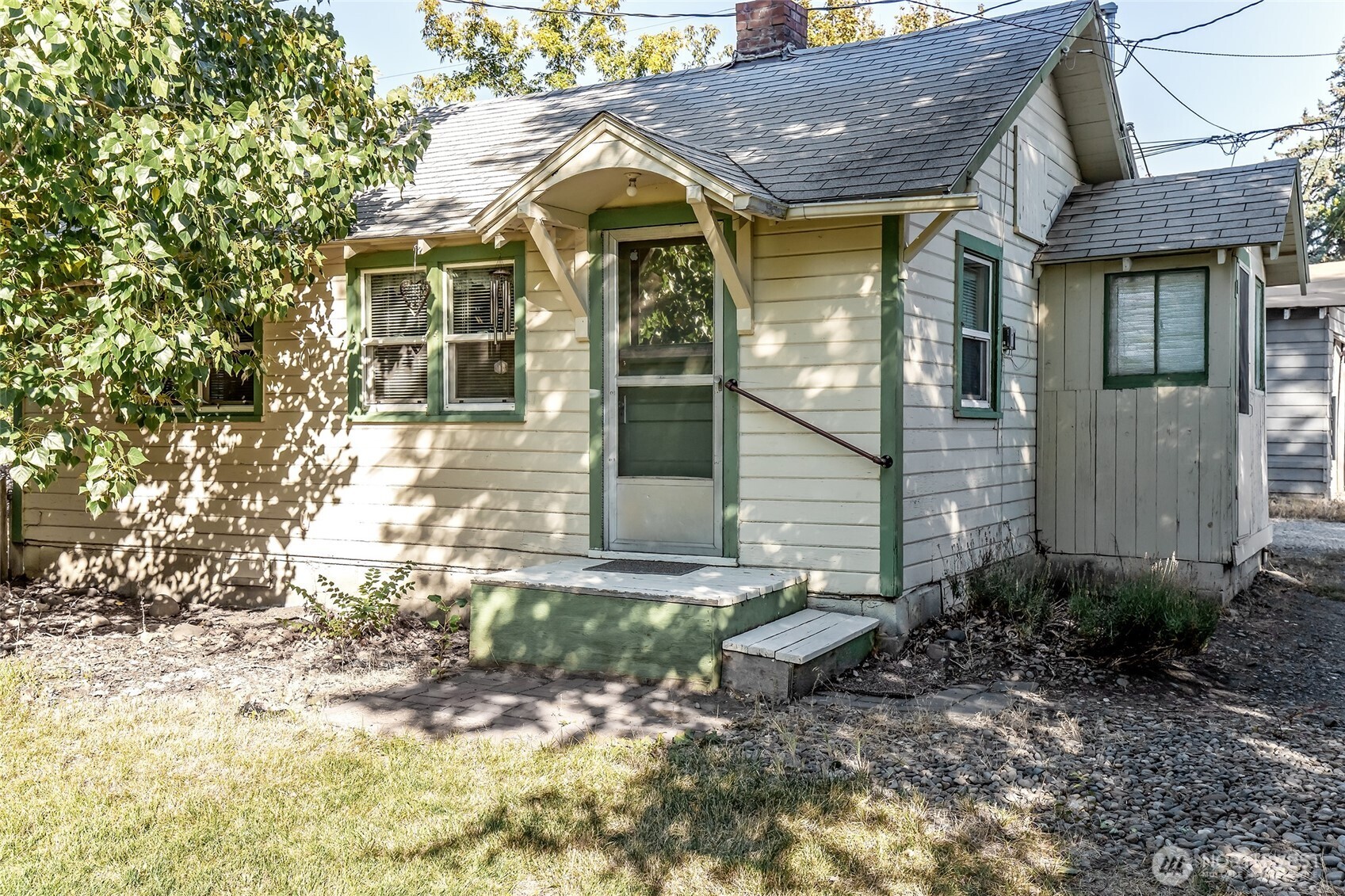 504 504.5 N Sampson Street #1 & 2, Ellensburg, WA 98926