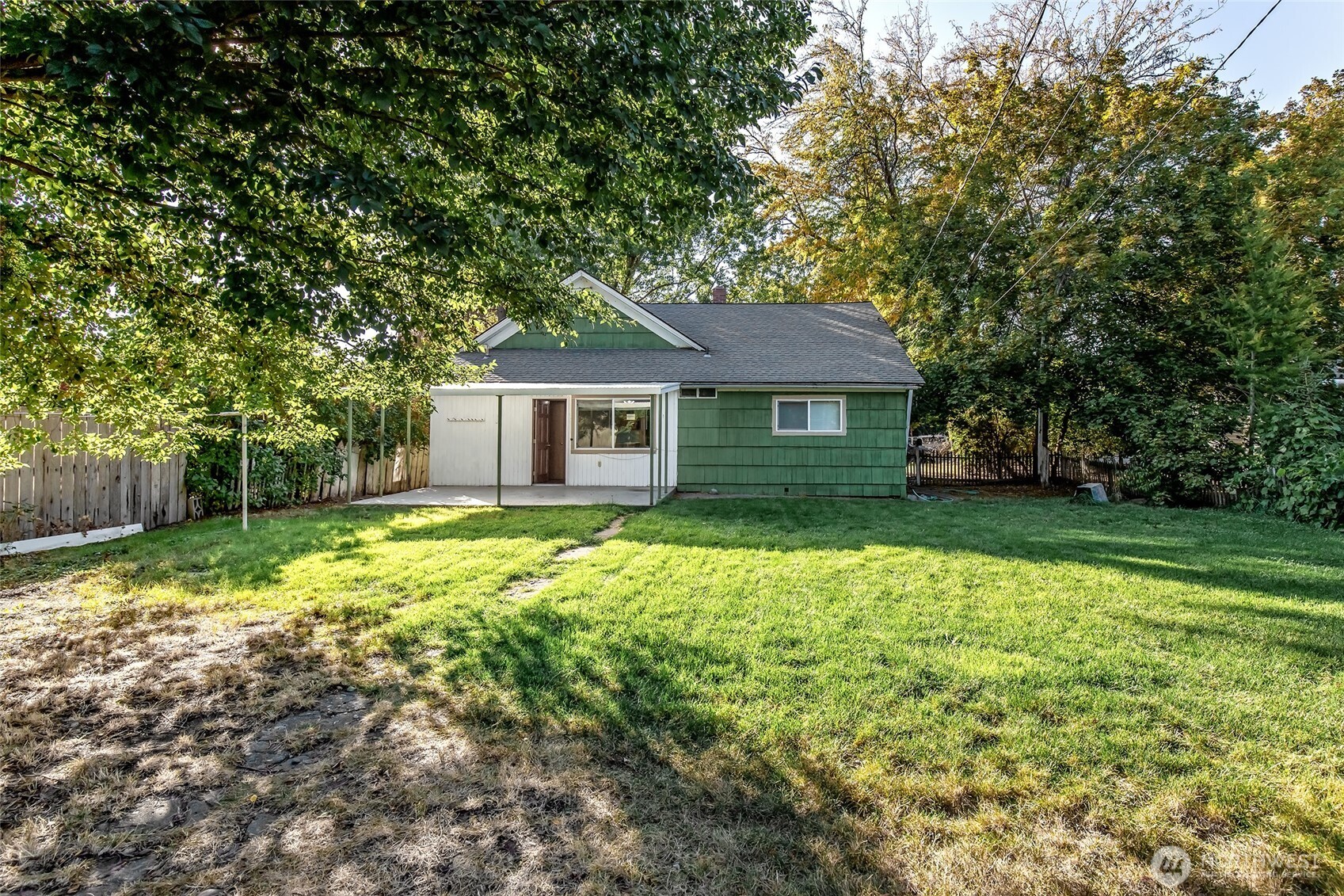 504 504.5 N Sampson Street #1 & 2, Ellensburg, WA 98926