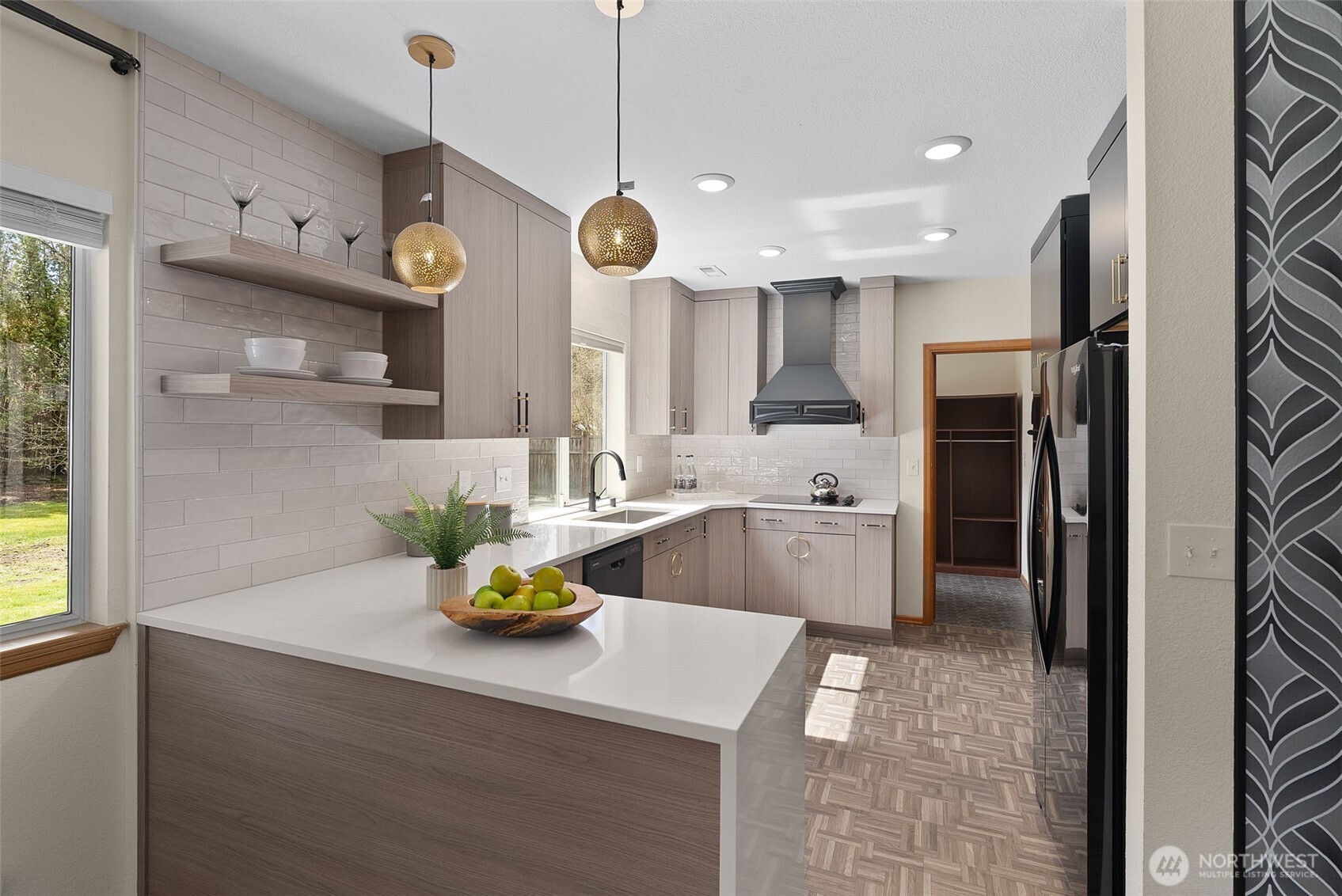 1330 Farallone Avenue , Fircrest, WA 98466