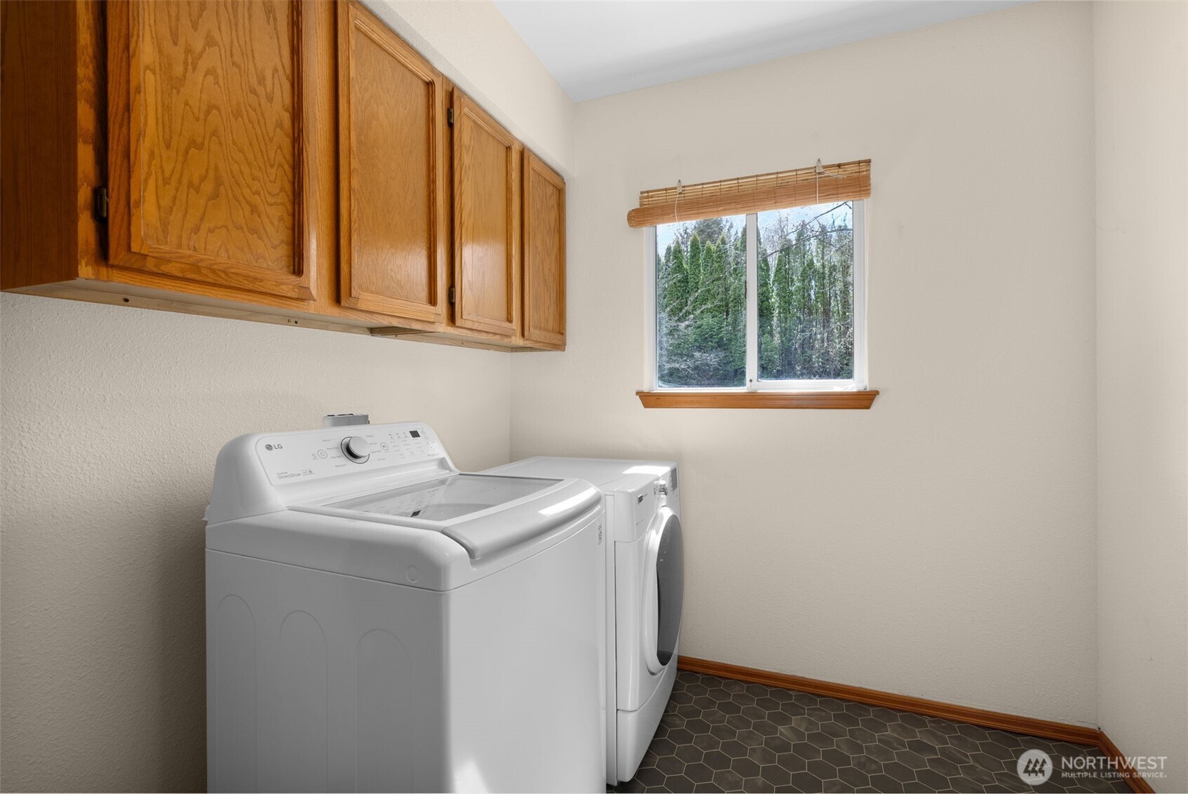 1330 Farallone Avenue , Fircrest, WA 98466