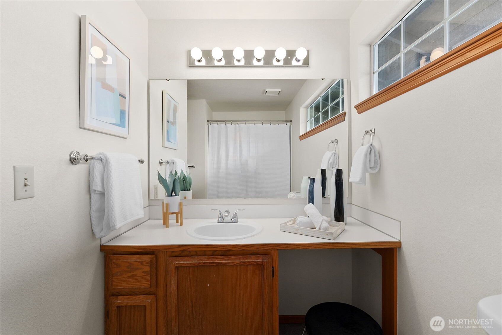 1330 Farallone Avenue , Fircrest, WA 98466