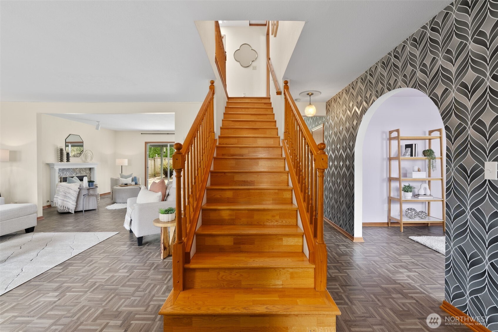 1330 Farallone Avenue , Fircrest, WA 98466