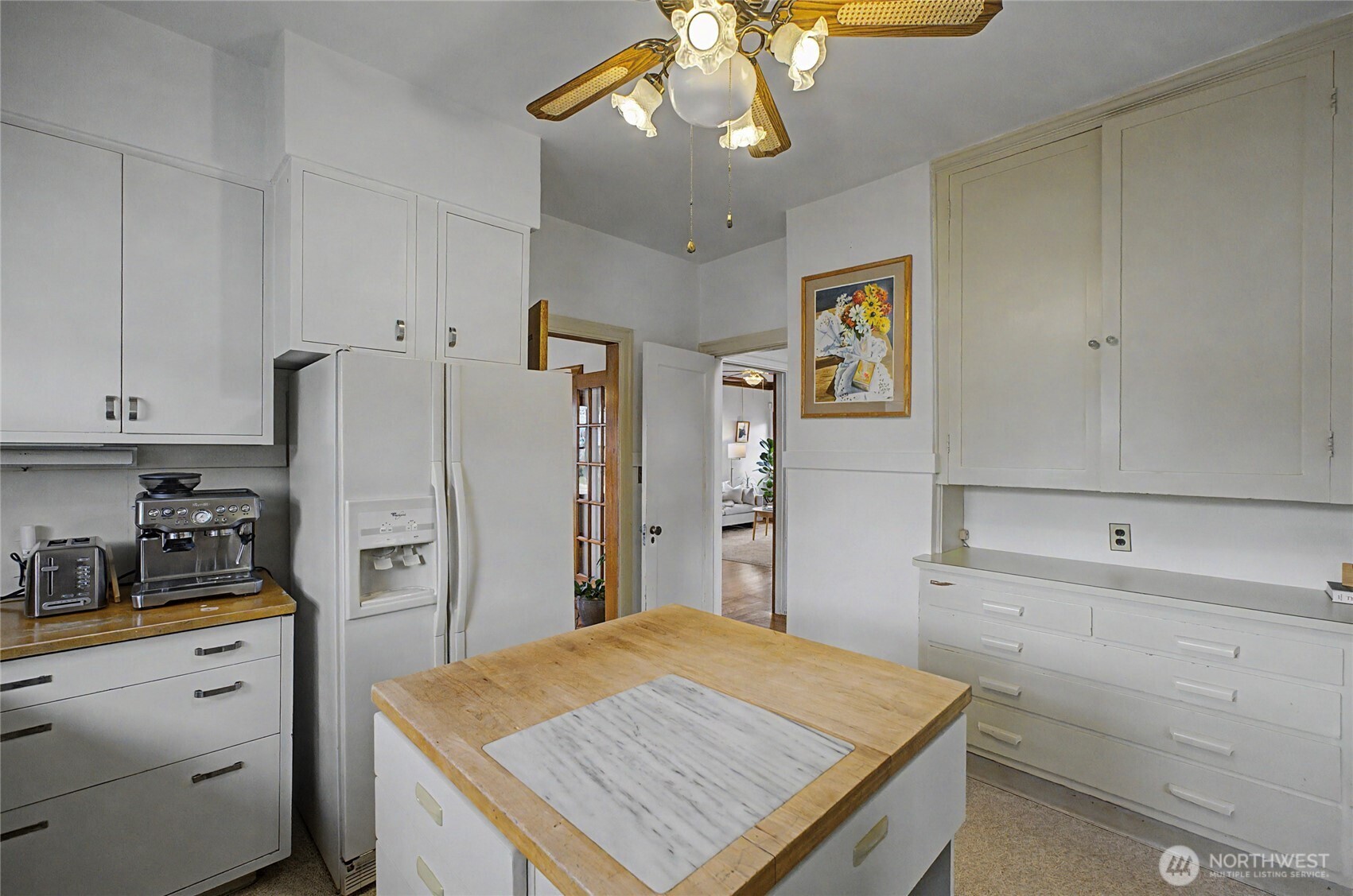 841 Red Apple Road , Wenatchee, WA 98801