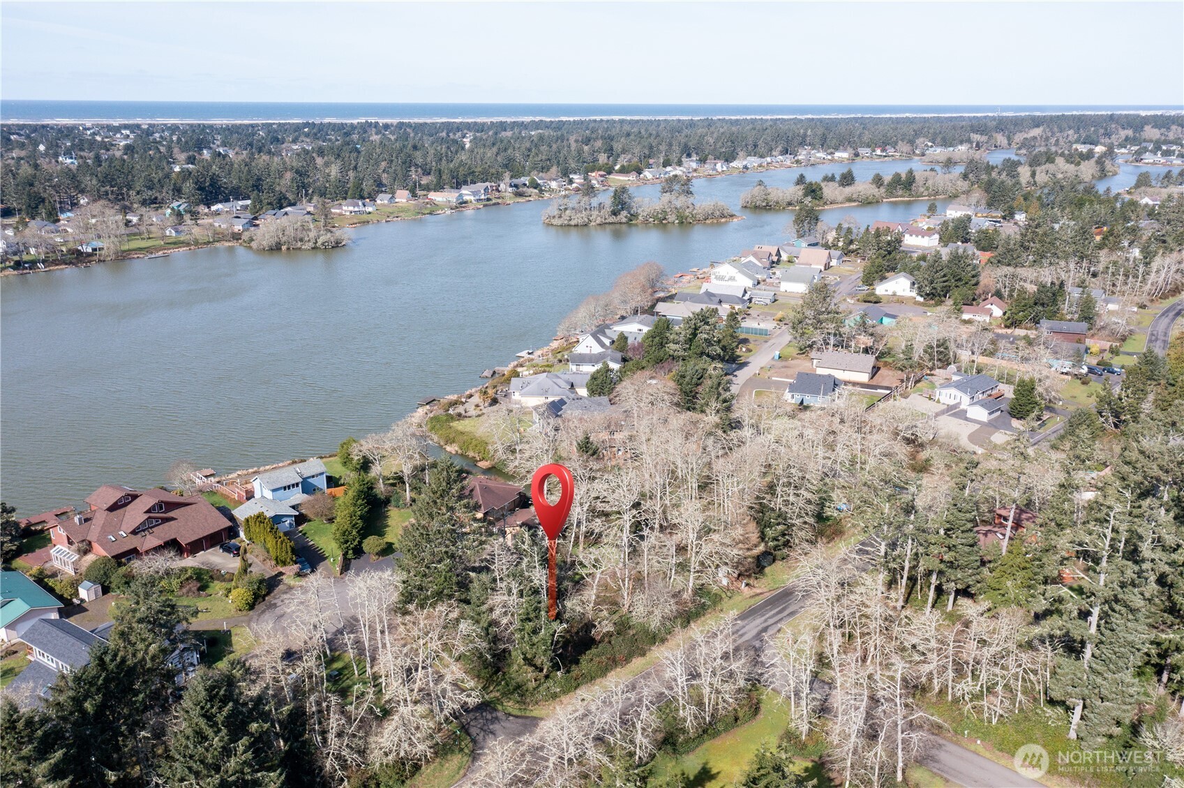 698 Fern Court SE, Ocean Shores, WA 98569